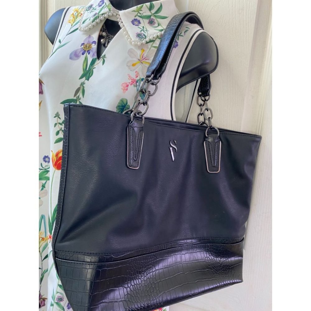 Simply Vera Vera Wang Faux Leather Shoulder Bag - Picture 4 of 10